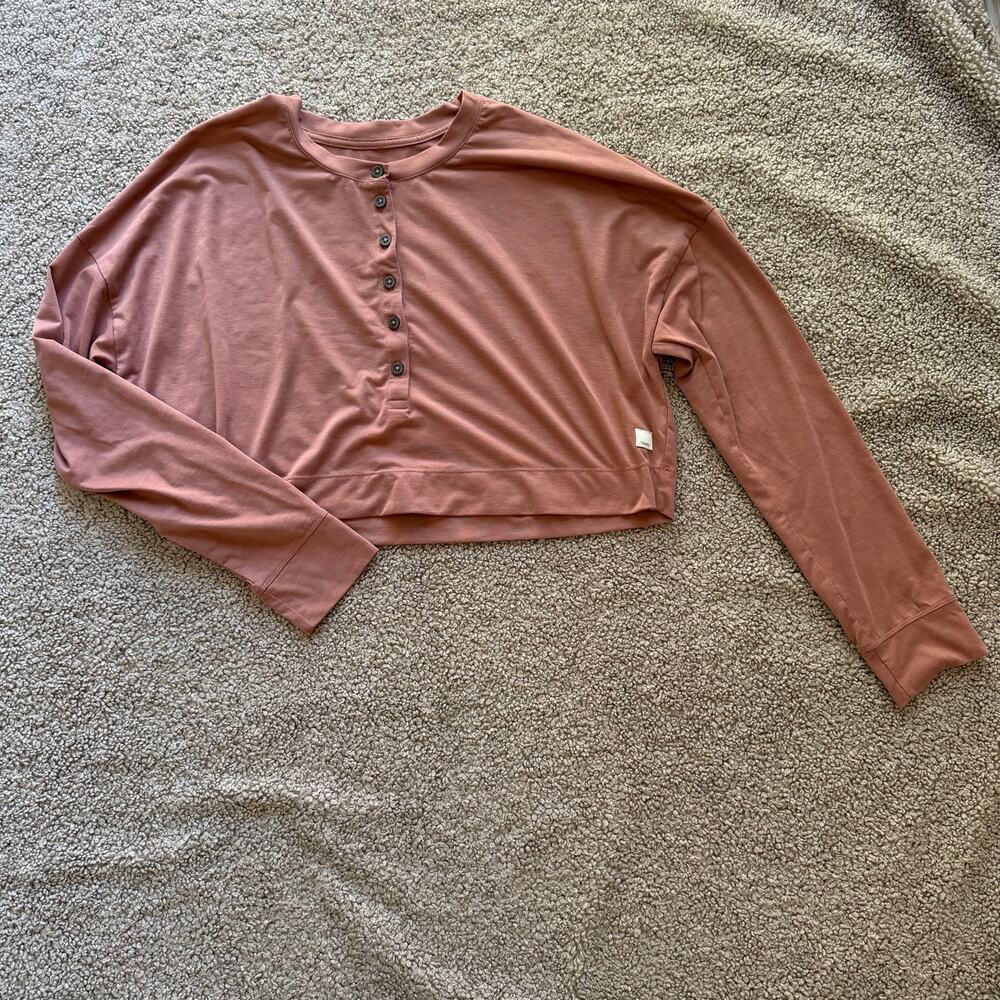 Vuori Avalon Cropped Long Sleeve Henley Rosewood Pink Relaxed Fit Size Medium
